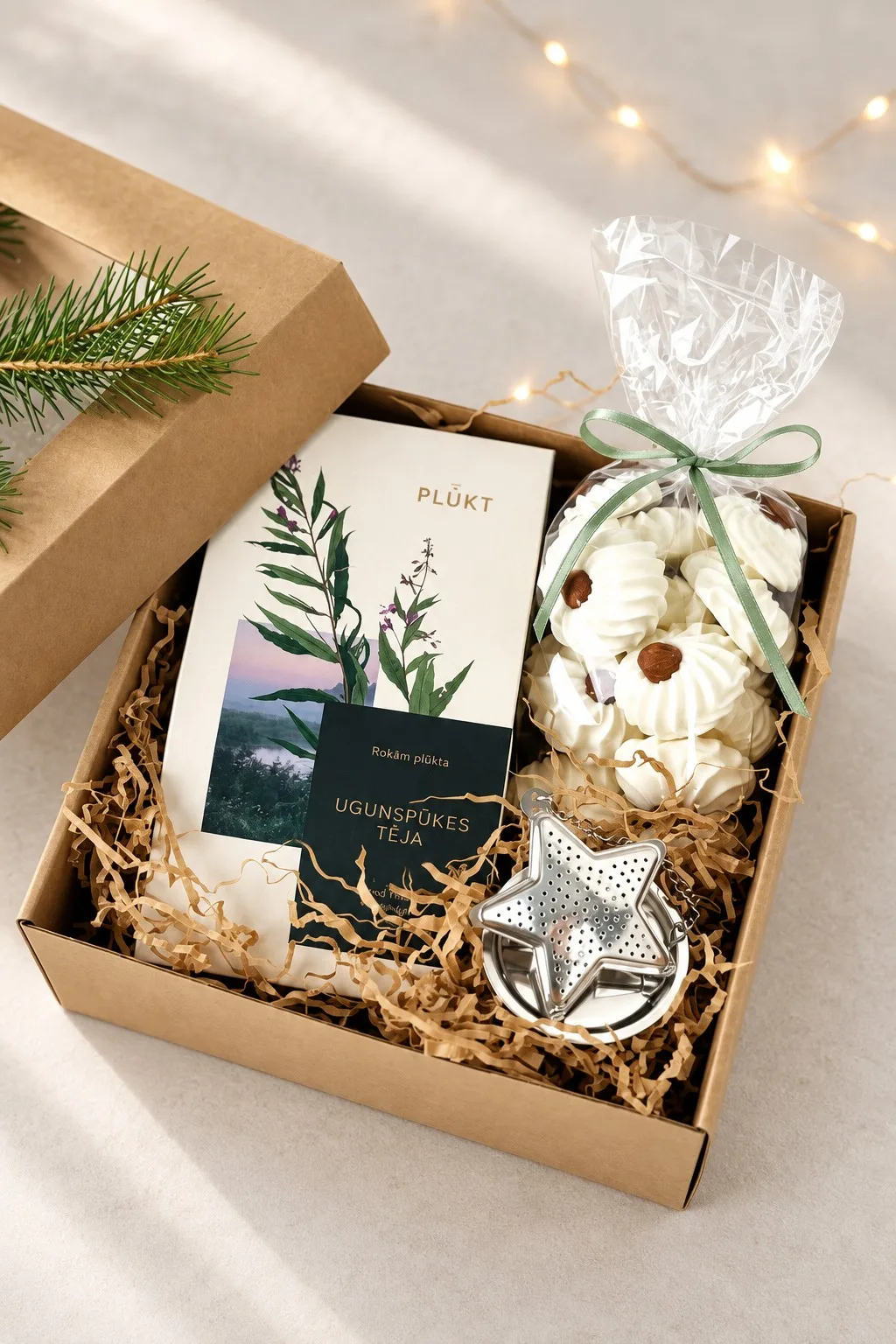 Small Christmas tea set