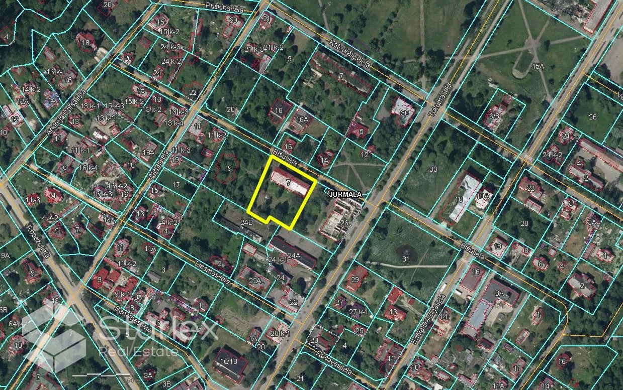 Renovējama bijušās sanatorijas ēka Ķemeros 3
