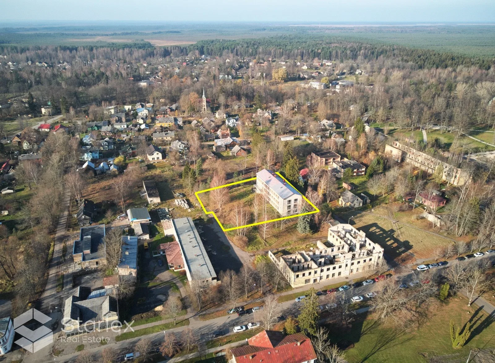 Renovējama bijušās sanatorijas ēka Ķemeros