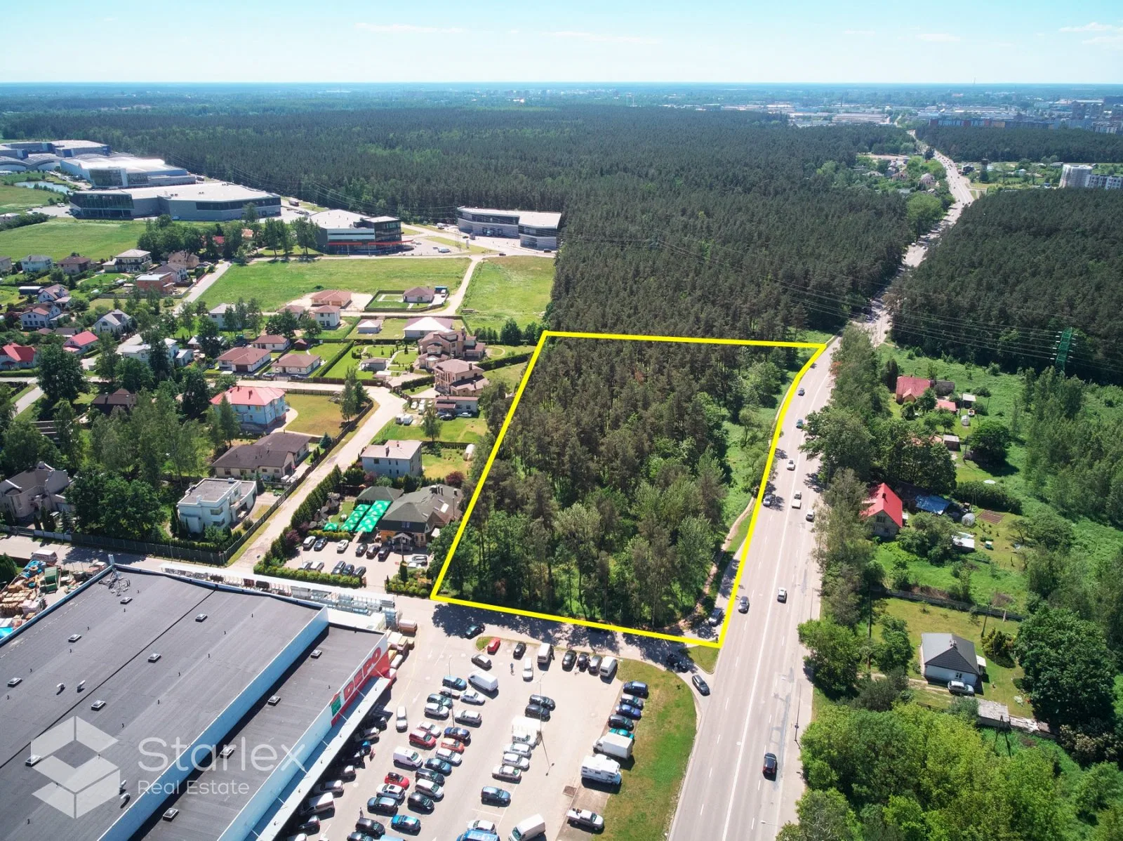 1.74 ha zemes gabals Lubānas ielas pirmajā līnijā 2