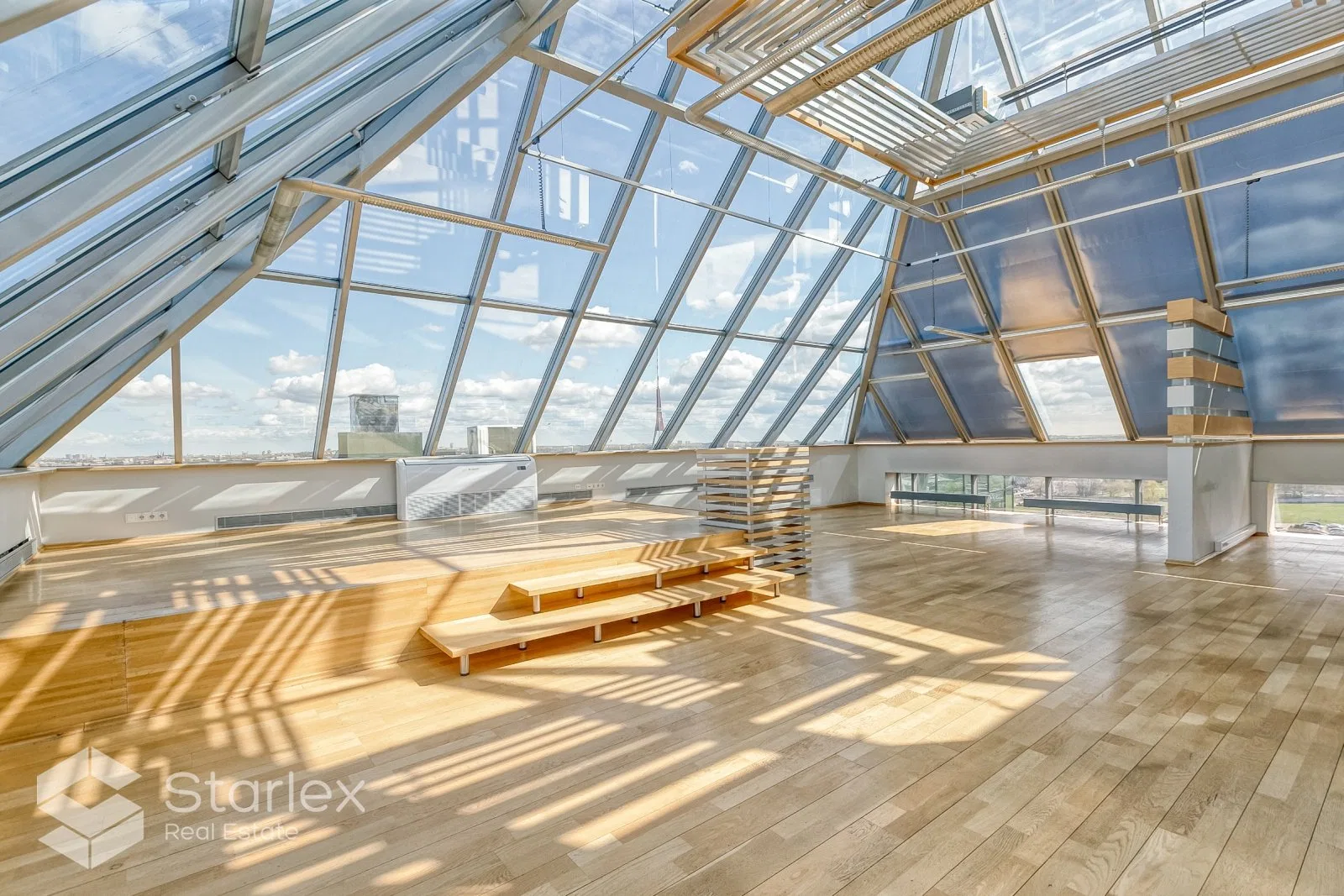 Panorāmas skats uz Rīgu 4