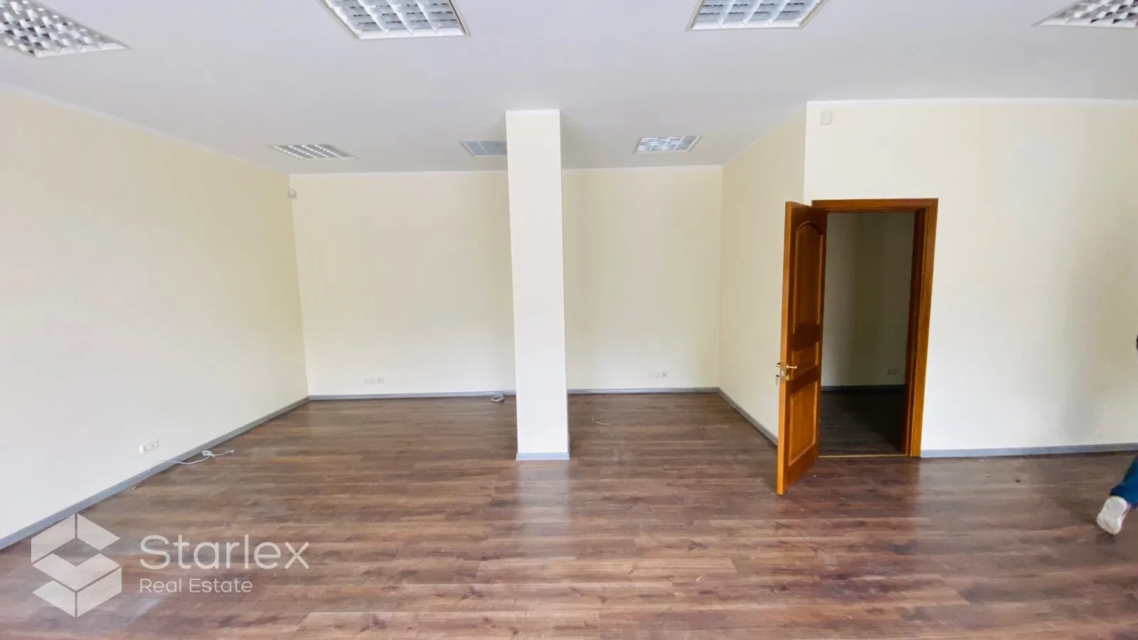 Renovēts biroja centrs 5