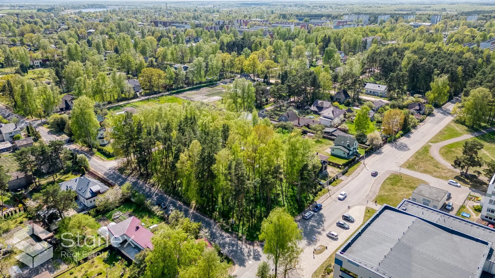 Zemes gabals dzīvojamai apbūvei Kauguros 3