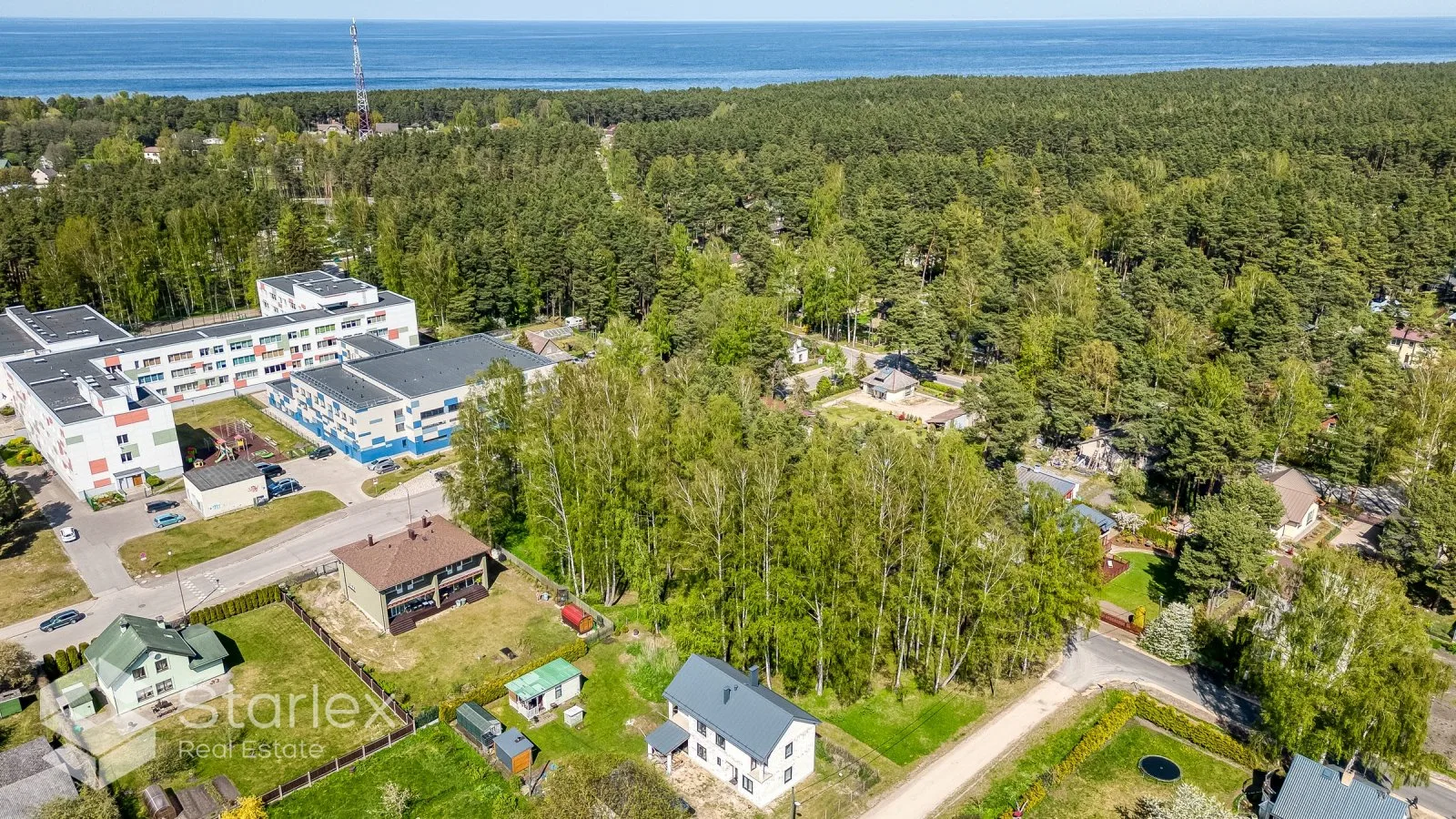 Zemes gabals dzīvojamai apbūvei Kauguros 2
