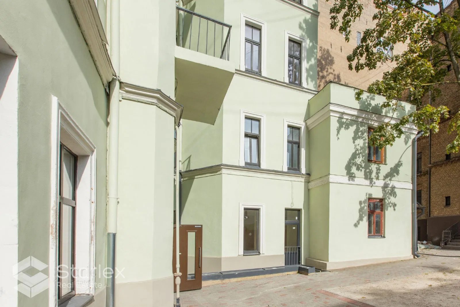 Pārdod perspektīvas komerctelpas Rīgas centrā – Brīvības ielā 146 5