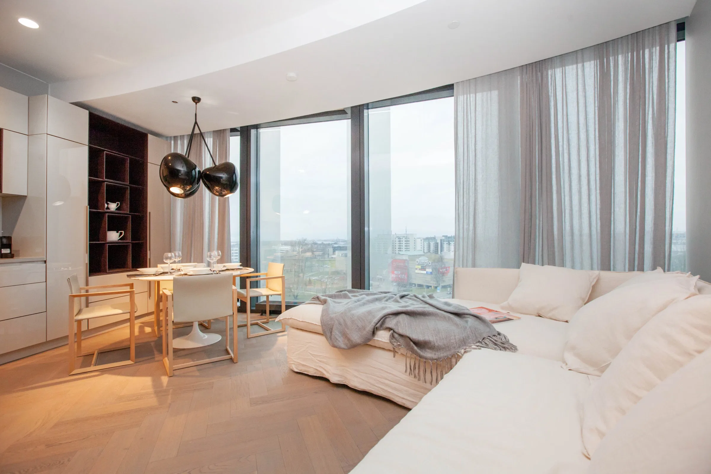 Zunda Towers 5