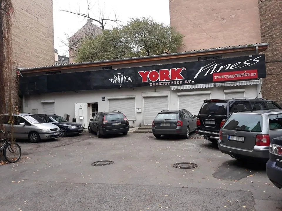 Pārdošanā investīciju ēka Rīgas centrā