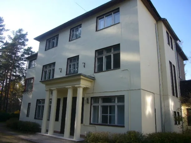 Seņču prospekts 43, 39 2