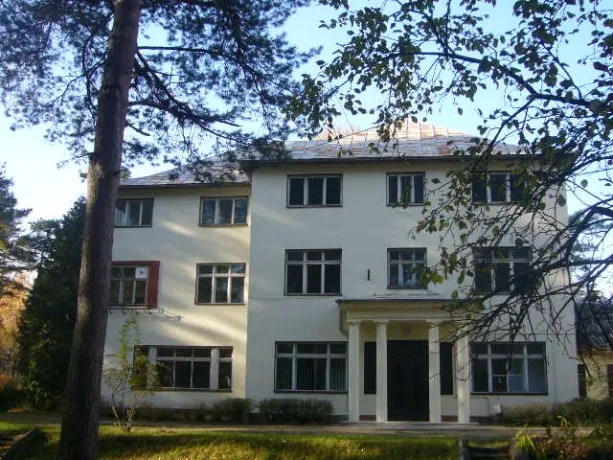 Seņču prospekts 43, 39 4